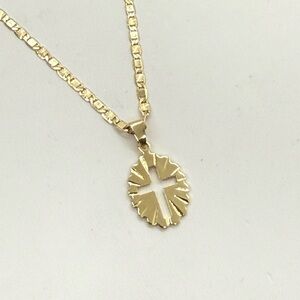 18k Gold Filled Cross Pendant Necklace